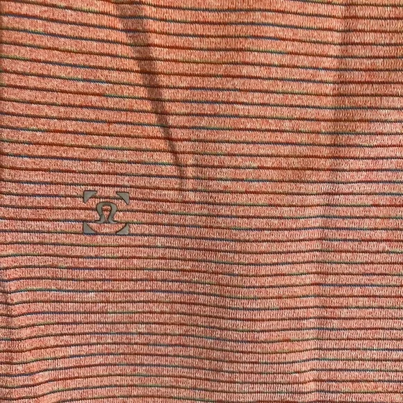 Lululemon Metal Vent Tech Short Sleeve - Picture 7 of 7